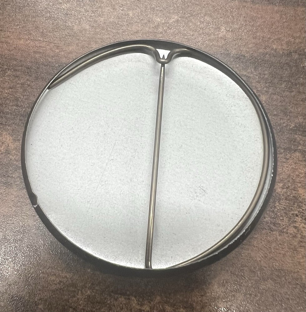 KISS - PINBACK BUTTON - WPLJ RADIO PROMO - MADISON SQUARE GARDEN - 1977 - AUCOIN