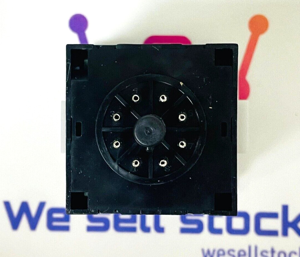 AUTONICS AT11DN-2 Multi Function Analog Timer ( Lot Of 2 Pcs )