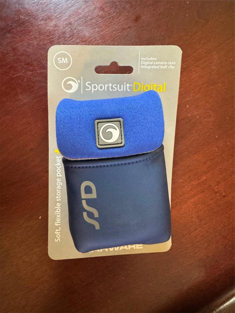 Marware Sportsuit Small Blue Digital Camera Case.