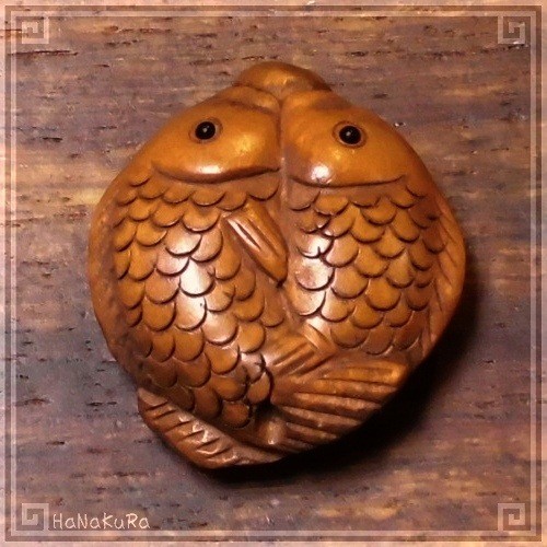 Boxwood Netsuke Wood Carving "Double Fish" (B)