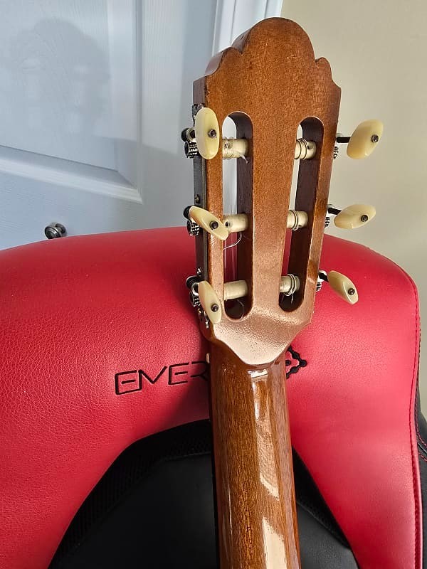 Kono No 4 1966 classical guitar