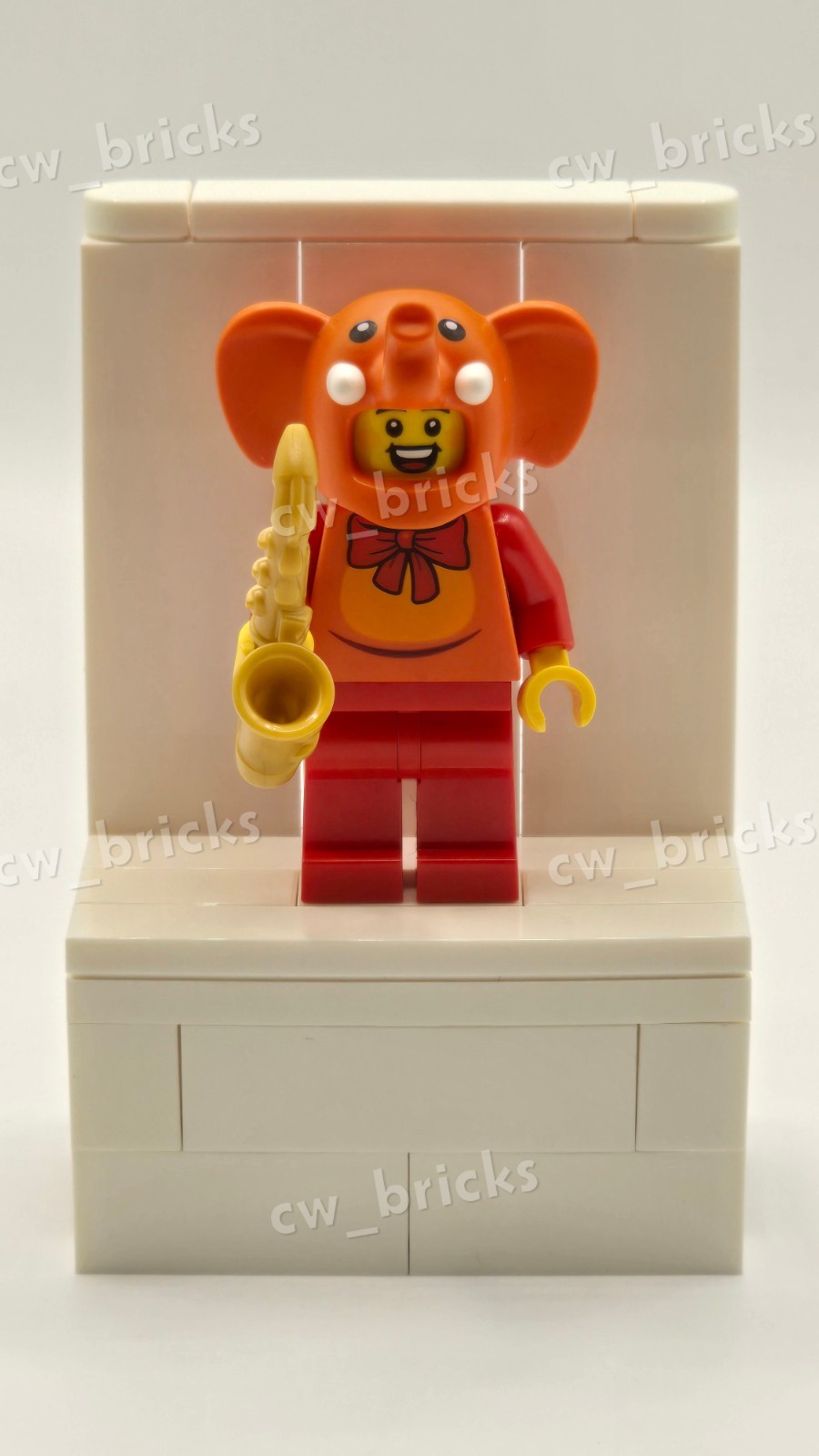 Lego Minifigures BAM Q1 2026 Birthday Build a Minifigure Lot of minifigures