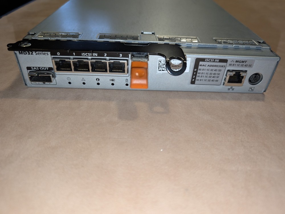 DELL POWERVAULT MD32 E02M ISCSI SAS 0770D8 4PORT RAID CONTROLLER MODULE T