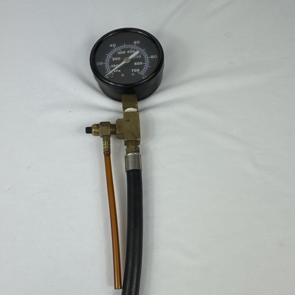 Compression Tester Gauge 100 Psi