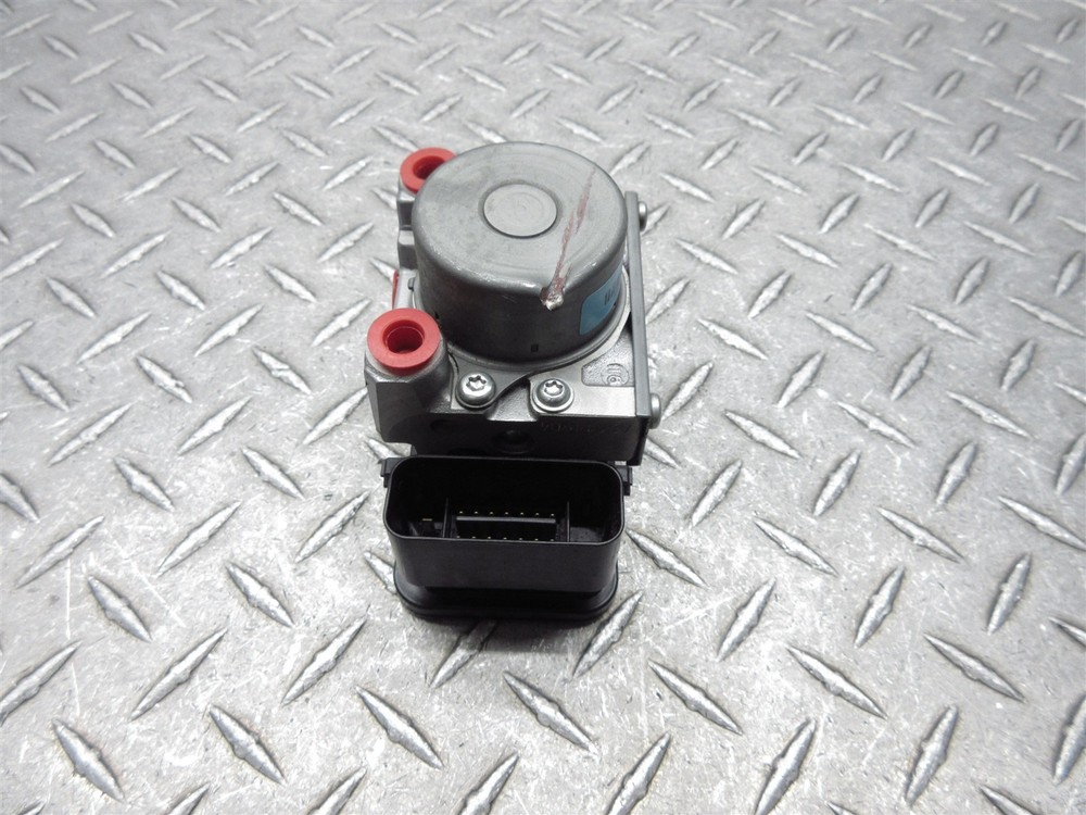 2018 17-19 Suzuki SV650 Abs Brake Pump Module Control Unit READ NOTES