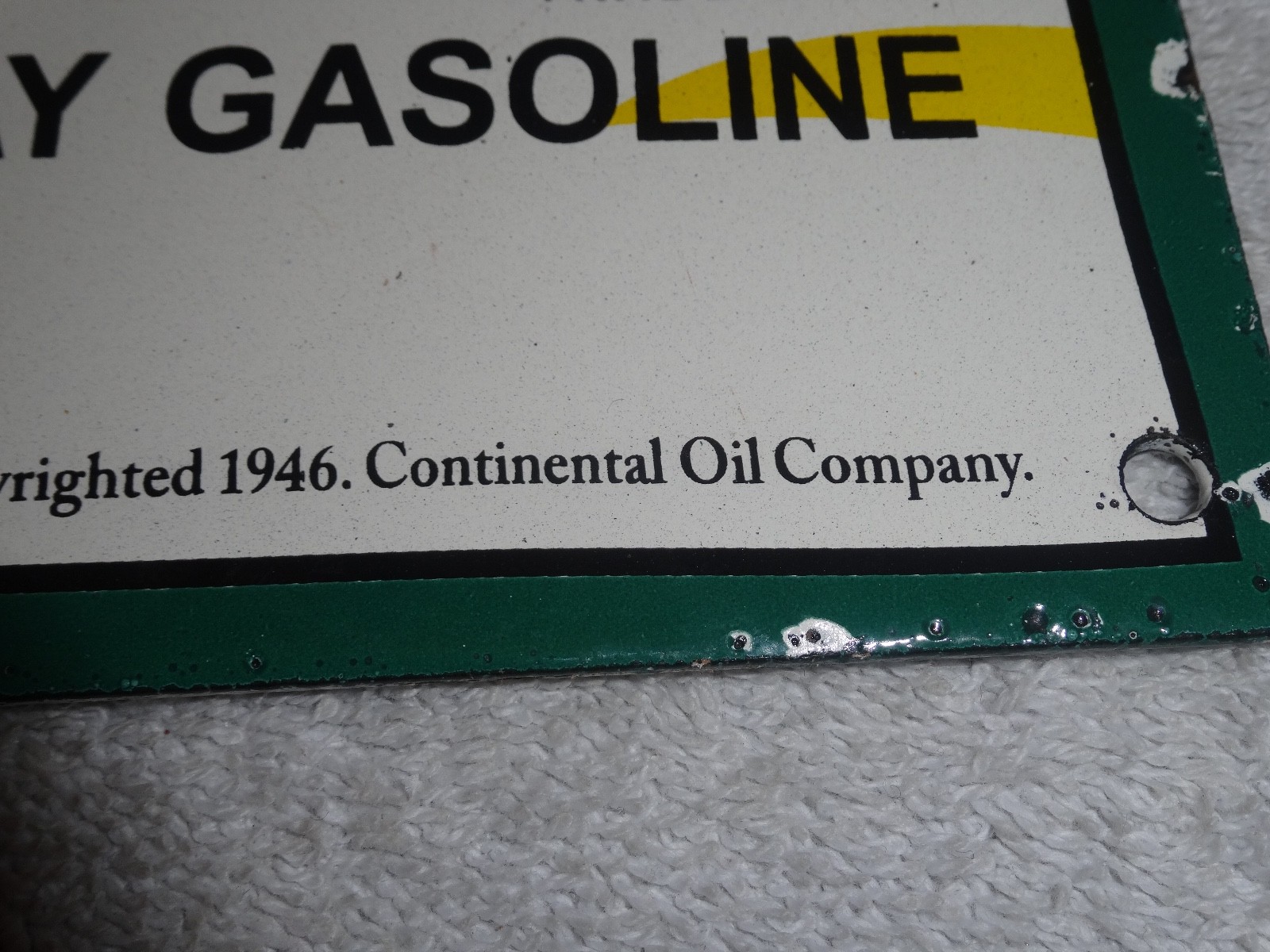 VINTAGE 1946 CONOCO N-TANE SUPERMAN GASOLINE 16" PORCELAIN METAL COMIC BOOK SIGN