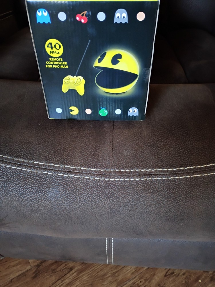 pac man remote control ( battery operated ) and with a: remote control