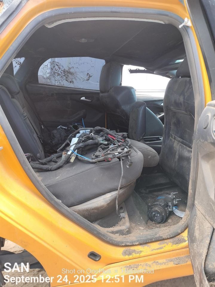 LEFT REAR DOOR WINDOW REGULATOR OEM 2014 FORD FOCUS