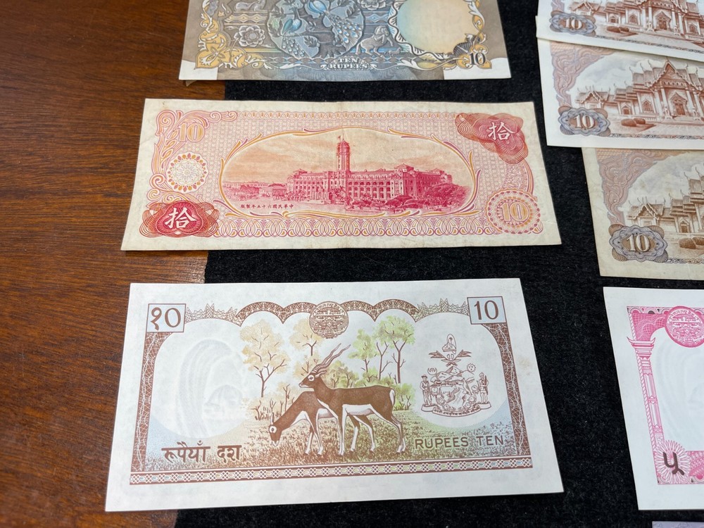 Assorted Asian Countries Banknotes Lot