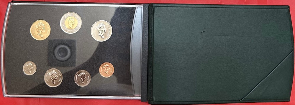 2000 Canada Knowledge Specimen Set Plus COA & Box