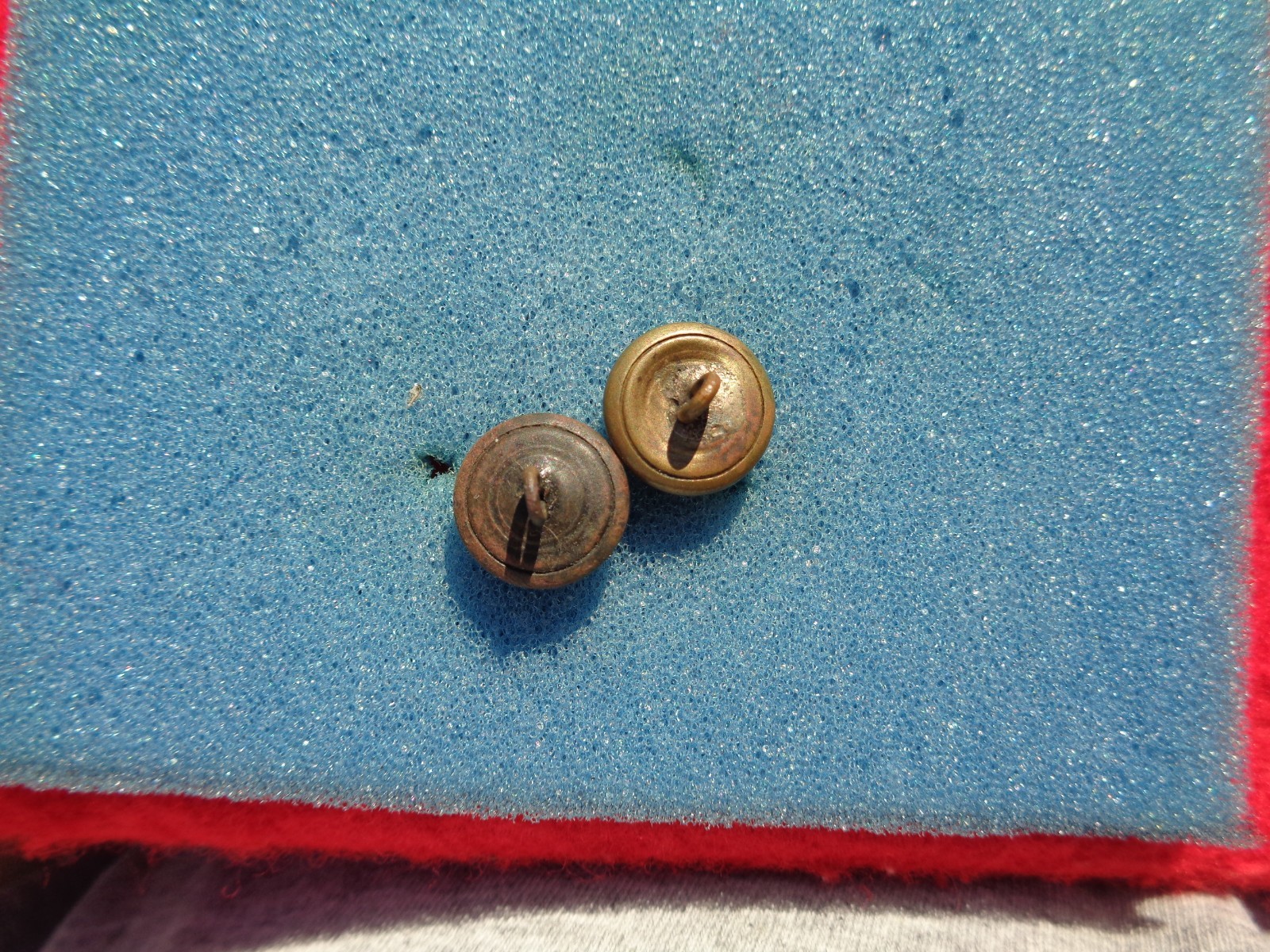 2 Civil War Eagle General Service Cuff Buttons Dug & Non-Dug Charleston, SC.