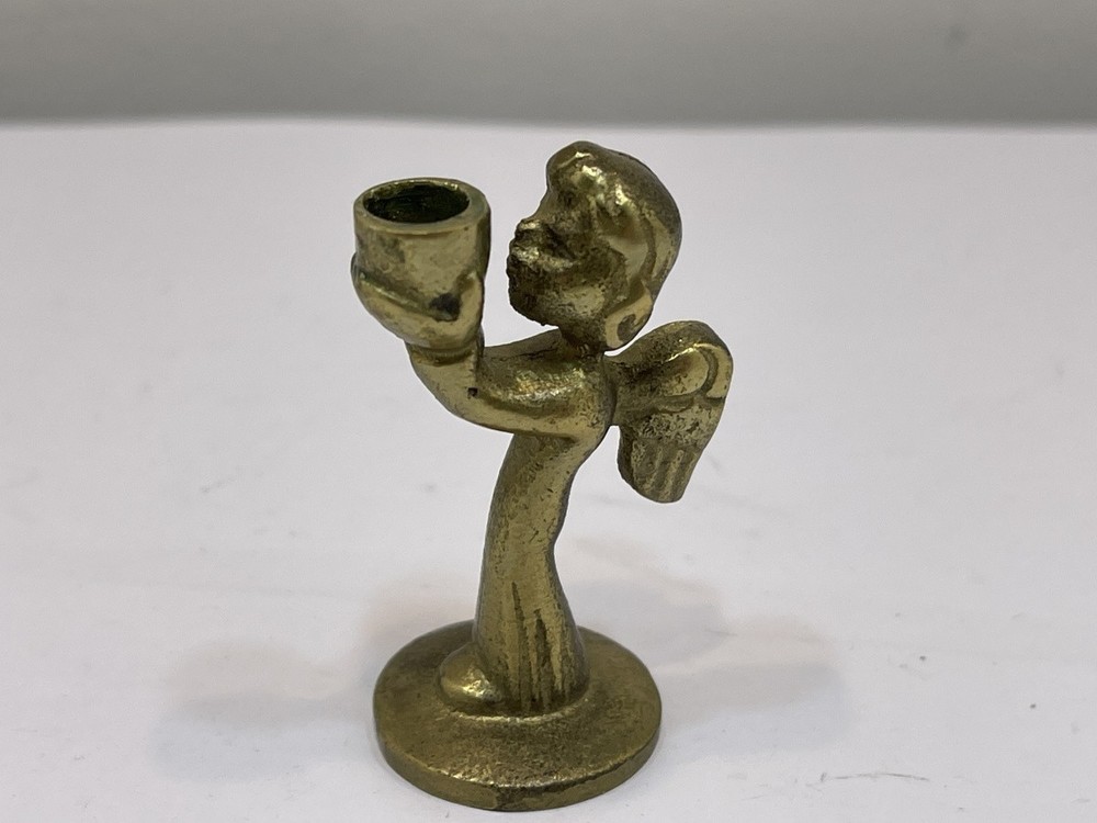 Brass candlestick, 4.8 cm. Excellent condition.