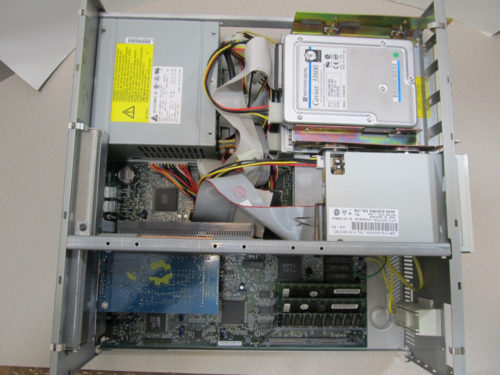 Vintage IBM ValuePoint 466DX2/Dp Computer ****Pls Read