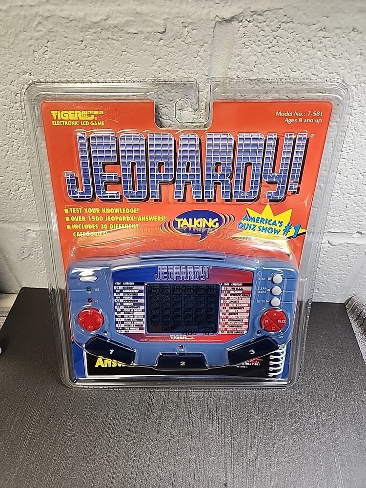 Tiger Jeopardy talking Handheld Electronic Game NOS sealed