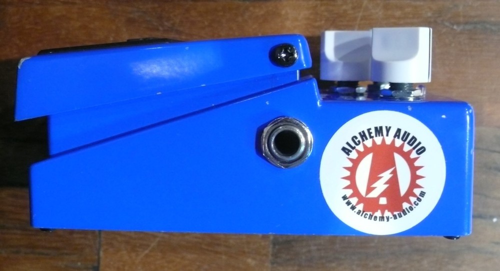 Modify your Boss CS-2 Compressor Sustainer (No Pedal) Effects Alchemy Audio Mod