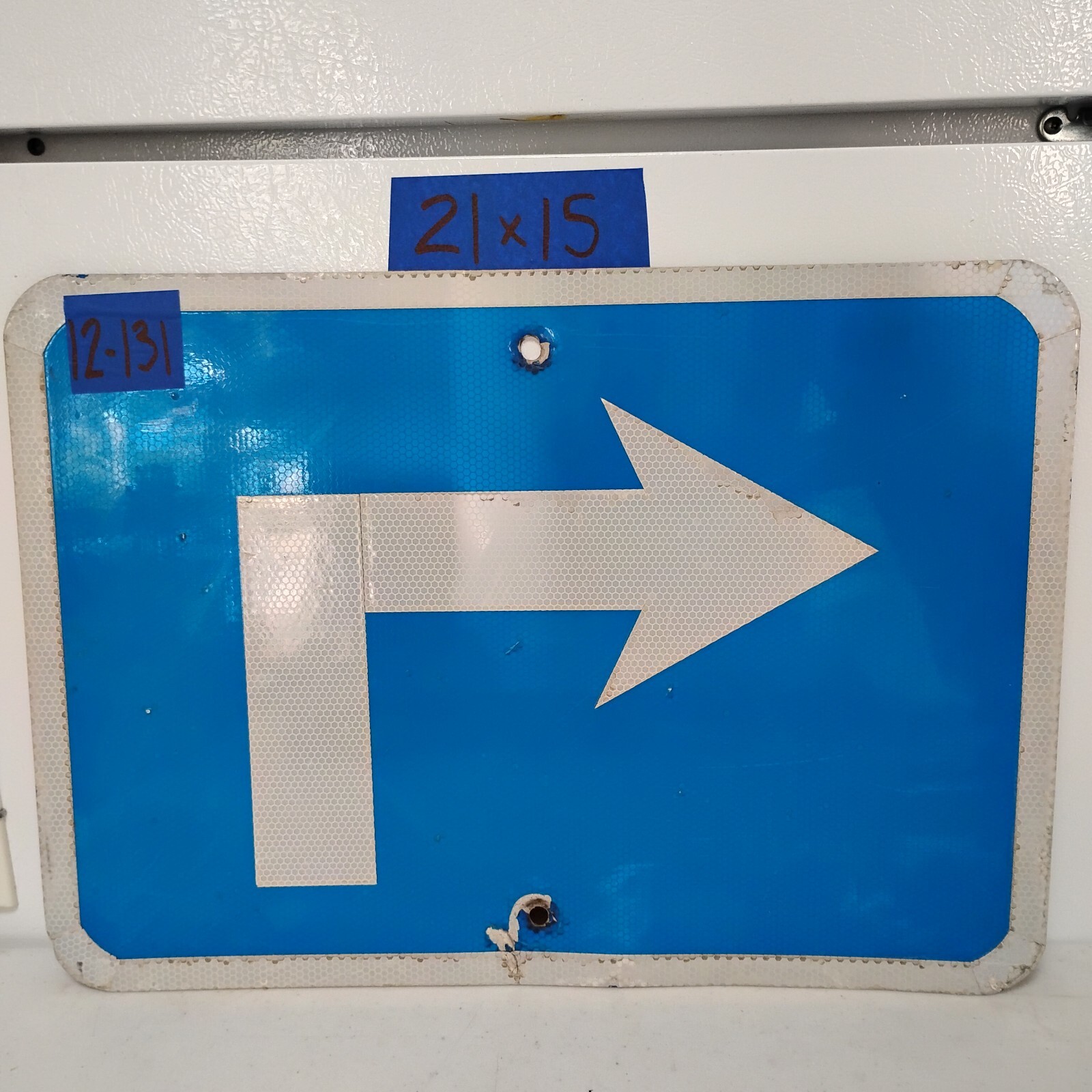 Authentic Traffic Highway Road Street Arrow Sign 90Degree Right 21" X 15" 12-131