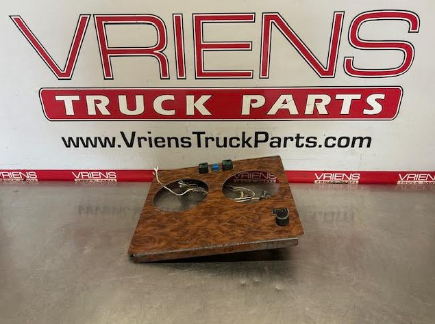 KENWORTH K176-8476 PANEL-DASH INSTRUMENT W/ K092-335CONTROL-PANEL LIGHT