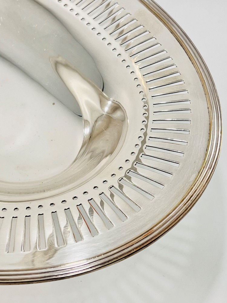 Vintage JC & Co Silver PlateFooted Fruit Cake Bread Basket w/ Handle 13.5" x 10"