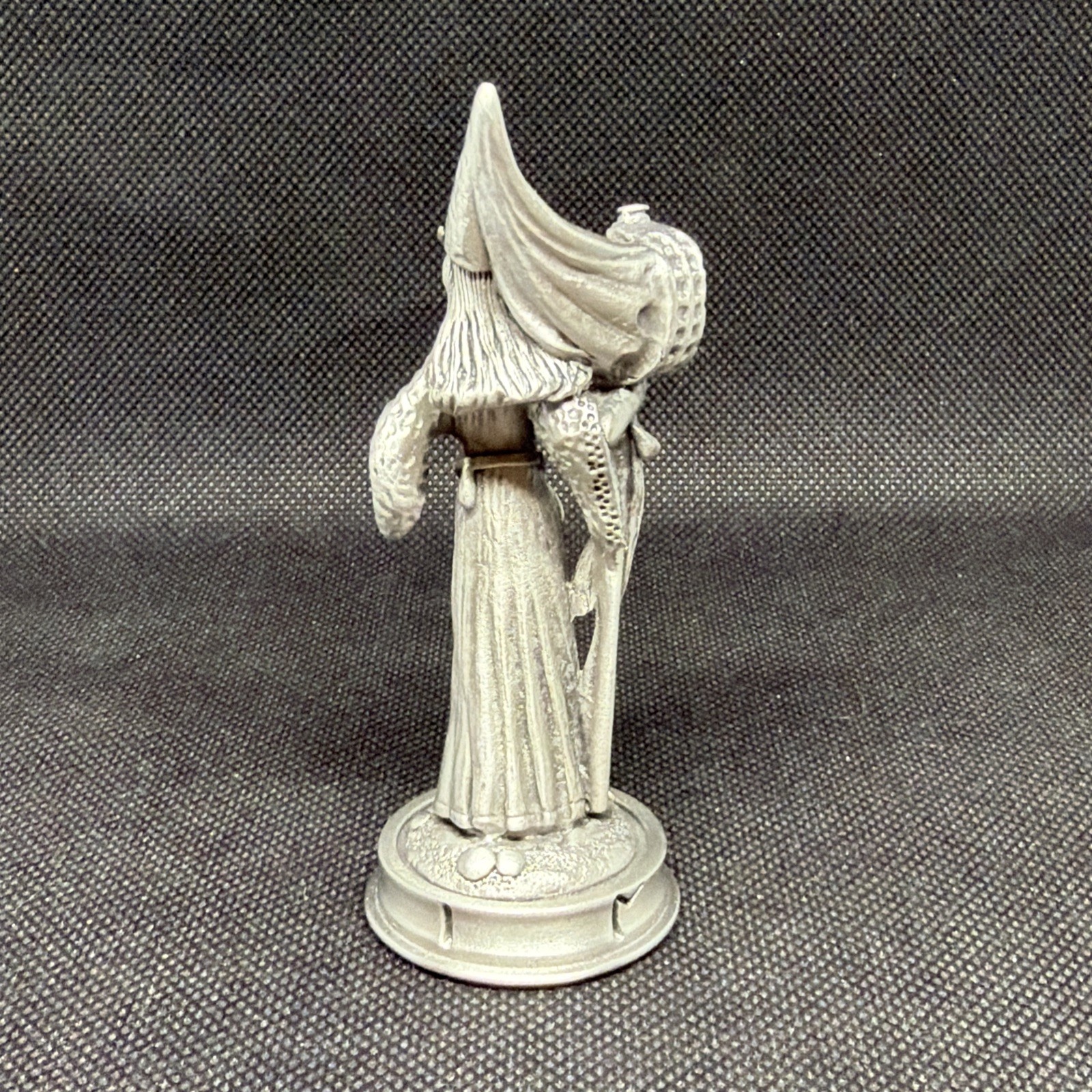 Danbury Mint Fantasy Of The Crystal Chess Holda The Sorceress Bishop Pewter