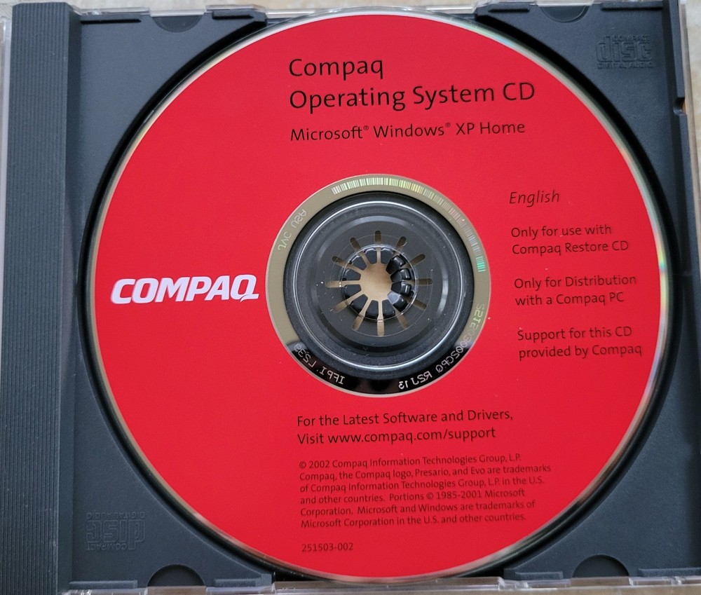 Vintage - Compaq Operating System CD for Microsoft Windows XP Home, 2002