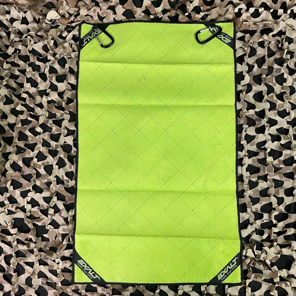 NEW Exalt Microfiber Team Goggle Cloth - Crystal Red