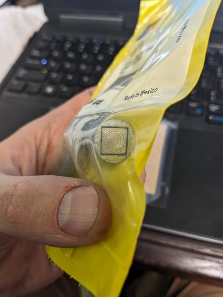 ESAB 49V44 LOCKING MECHANISM INSERT HOLDER