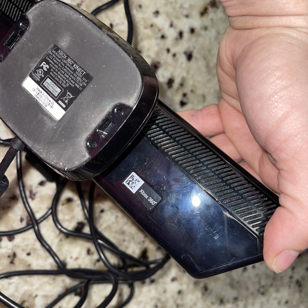 Genuine Microsoft XBOX 360 Kinect Sensor Bar Model 1414 Black Works