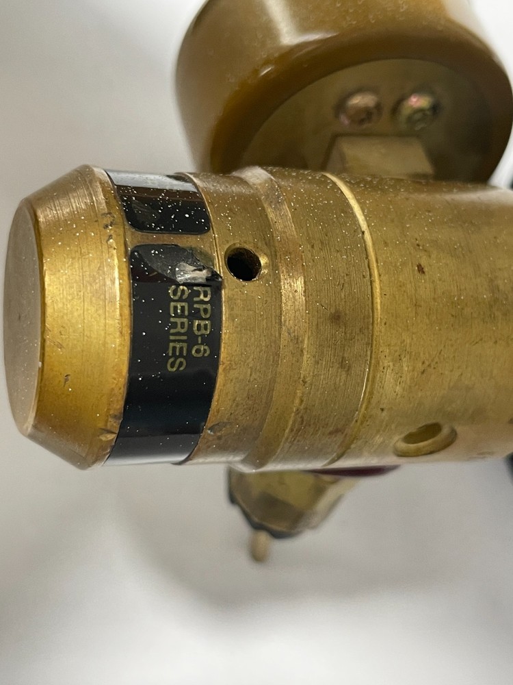 Western Compression Regulator-Gas Pressure Reducer CGA580