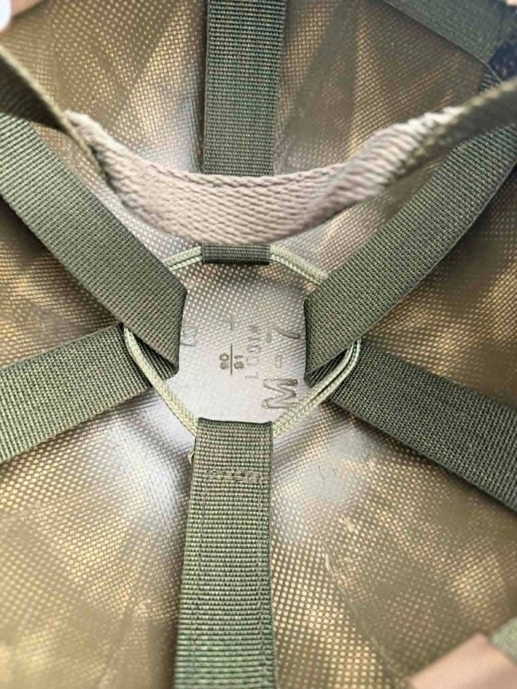 PASGT Helmet MEDIUM with SWD Goggles