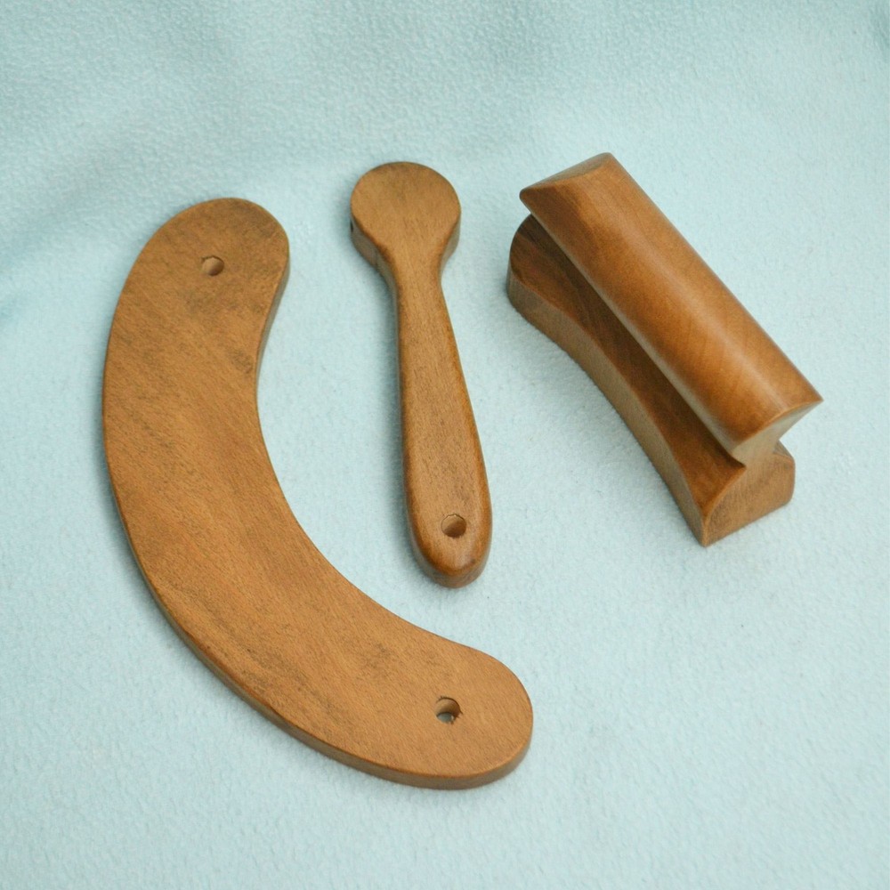 Hat maker tools millinery set. Pusher, puller, tolliker for hatmaking