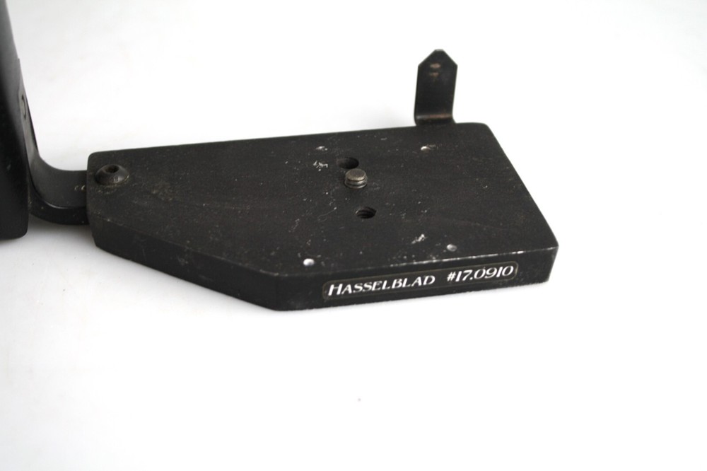 Lindahl Trigger Grip Flash Bracket Med. Format Hasselblad #17.0910