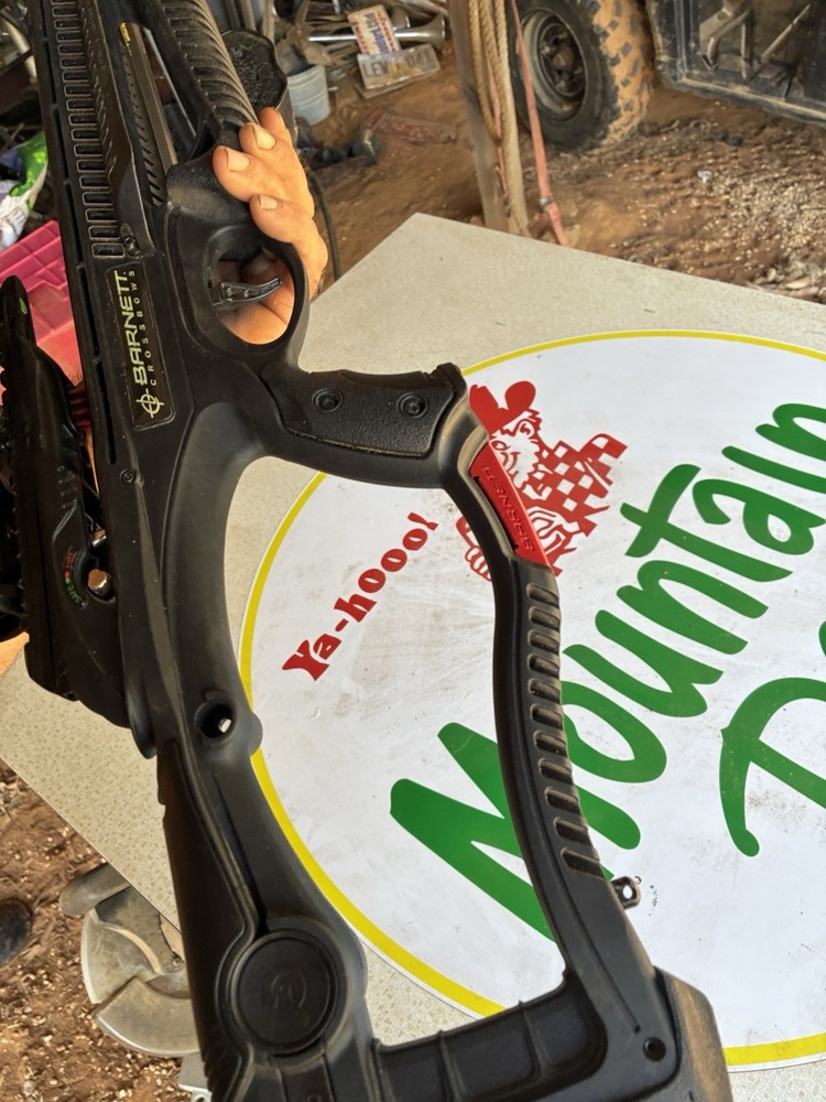 Barnett Recruit Recurve Crossbow with Scope