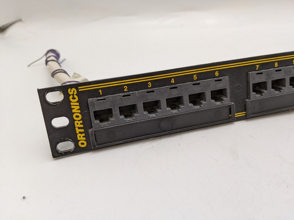 Ortronics OR-851044265 24 Port CAT5 Network Patch Panel Single Row Data Equip