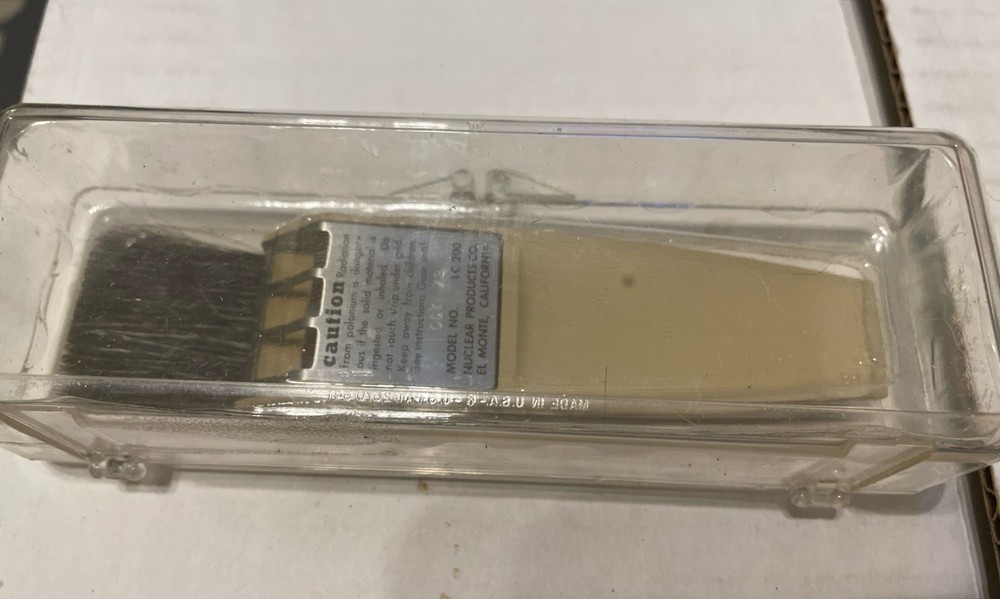 Vintage Staticmaster Brush Model 1C200 1973