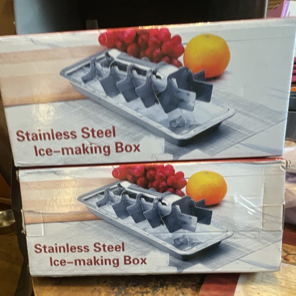 Stainless Steel Ice Cube Tray Silver Rectangle with Handle 2 items