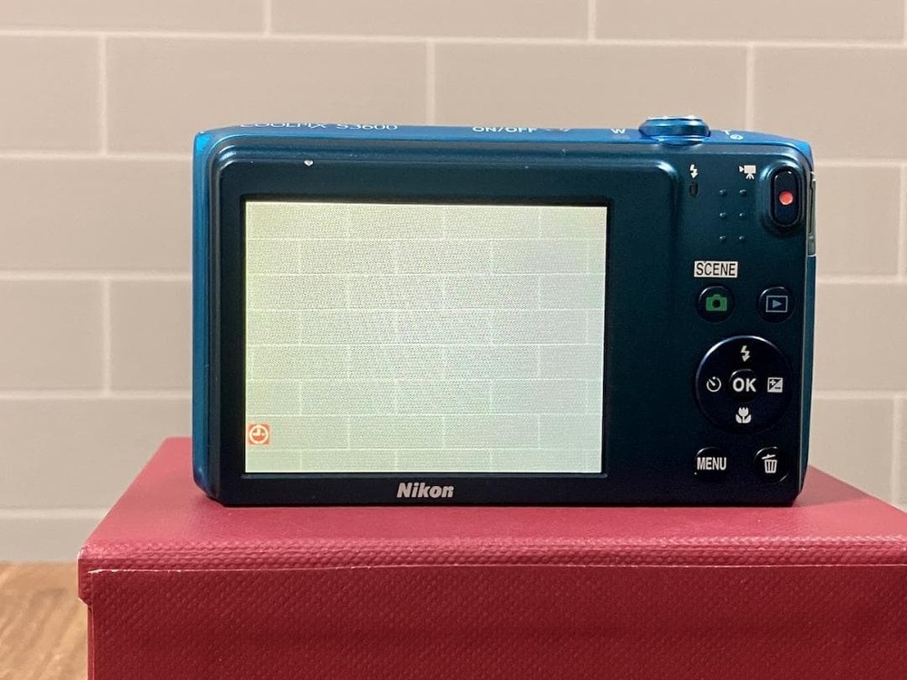 Nikon COOLPIX S3600 Compact Digital Camera Excellent Condition Tested