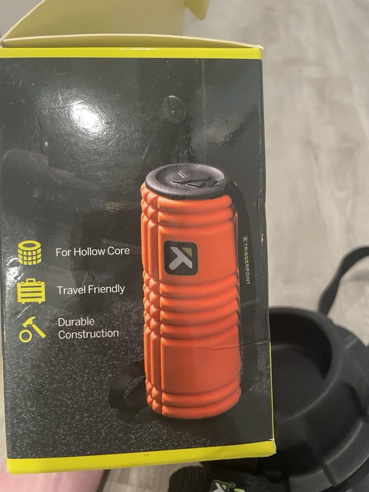 Trigger Point Grid Foam Roller GRID Caps and Strap - Black TriggerPoint