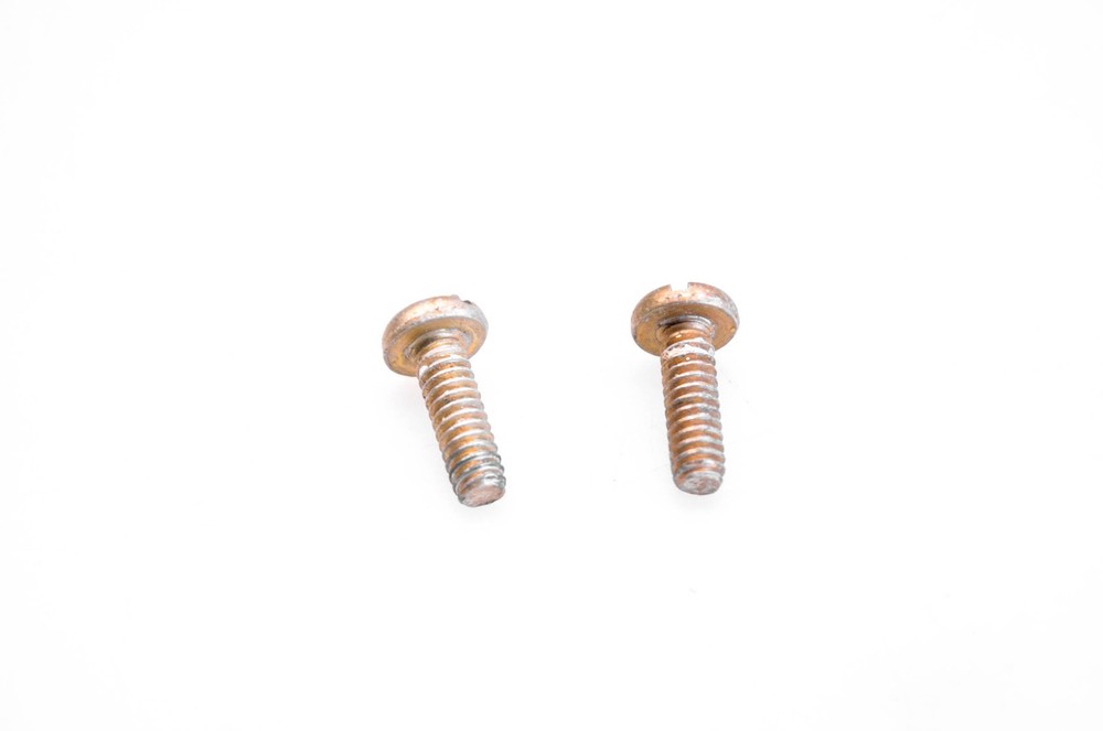 OMC 307175 Screw Qty 2
