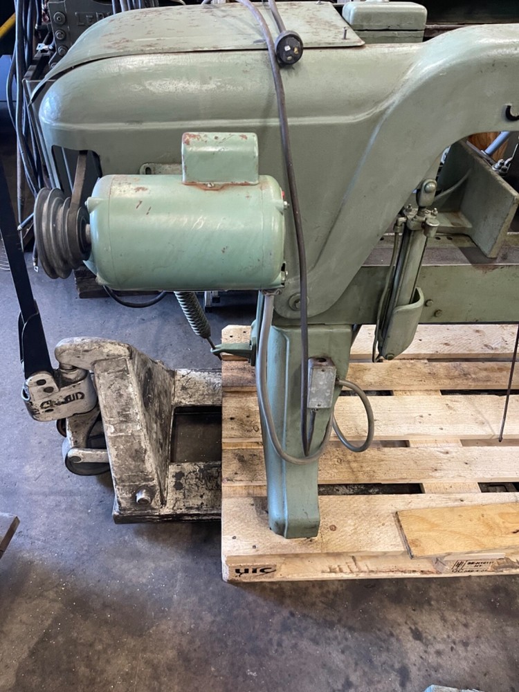 Johnson J-Series Horizontal Bandsaw 10 x 18