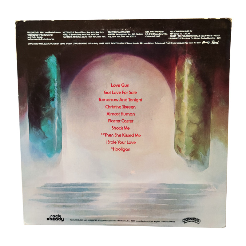 Kiss signed lp Love Gun by 4 musicians