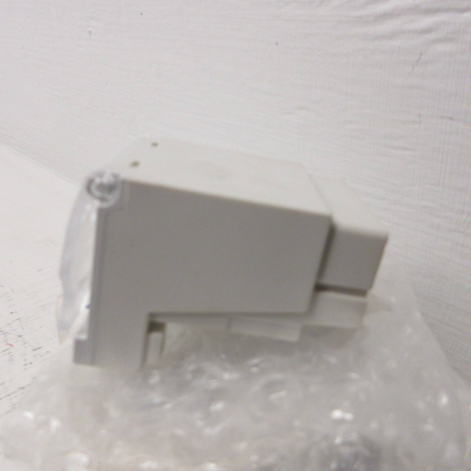 NEW Eaton PKE-XTU-32 Trip Block XTPEXT032B Standard 8-32 Amp 690VAC PKEXTU32 NIB