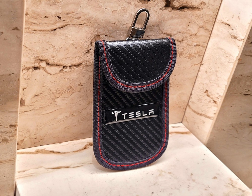 Exclusive Custom Tesla, 2 x PACK Faraday Pouch,