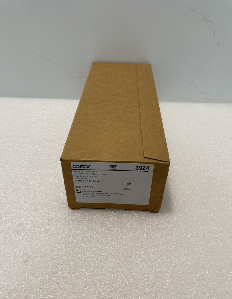 Corning 3924 1 x 8 well flat bottom black