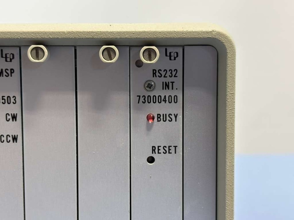 LEP Ludl Electronic Products Interface Controller Chassis 73000101 w/ Modules