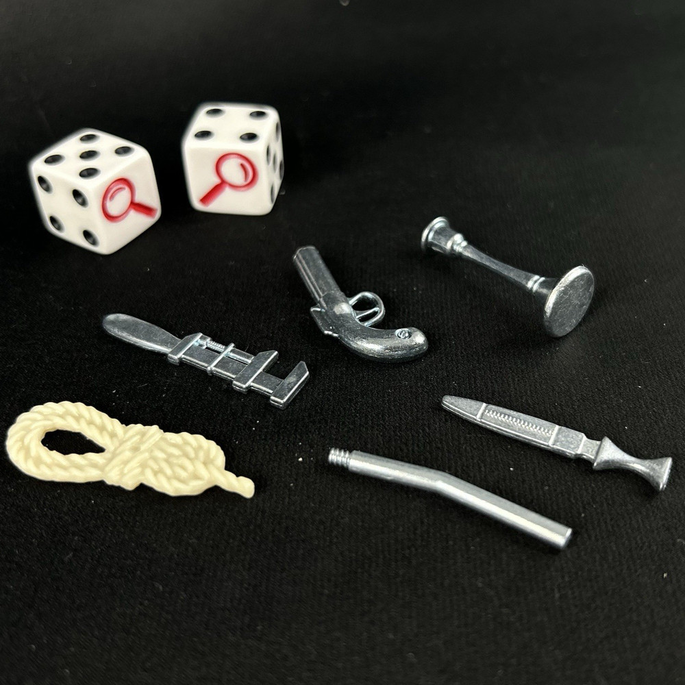 Hasbro Clue 2013 Board Game Replacement Weapons