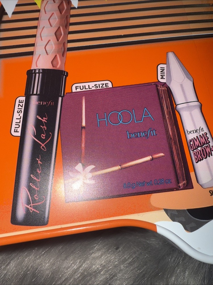 Benefit Trailer Tin Kit Hoola Gimme Roller Lash