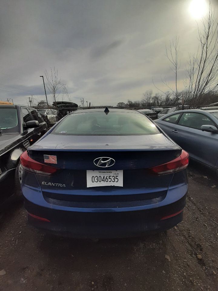 Camera/Projector Rear View Camera Decklid Fits 17-18 ELANTRA 928525