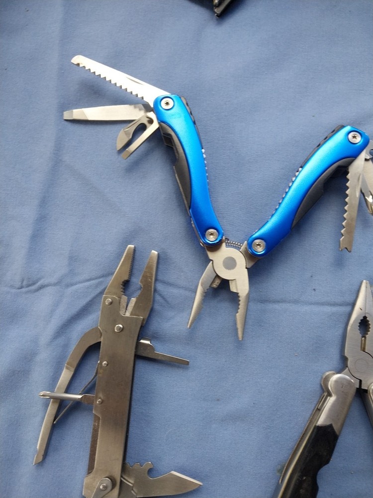 3 Survival Tool - Foldable With Multiple Gadgets