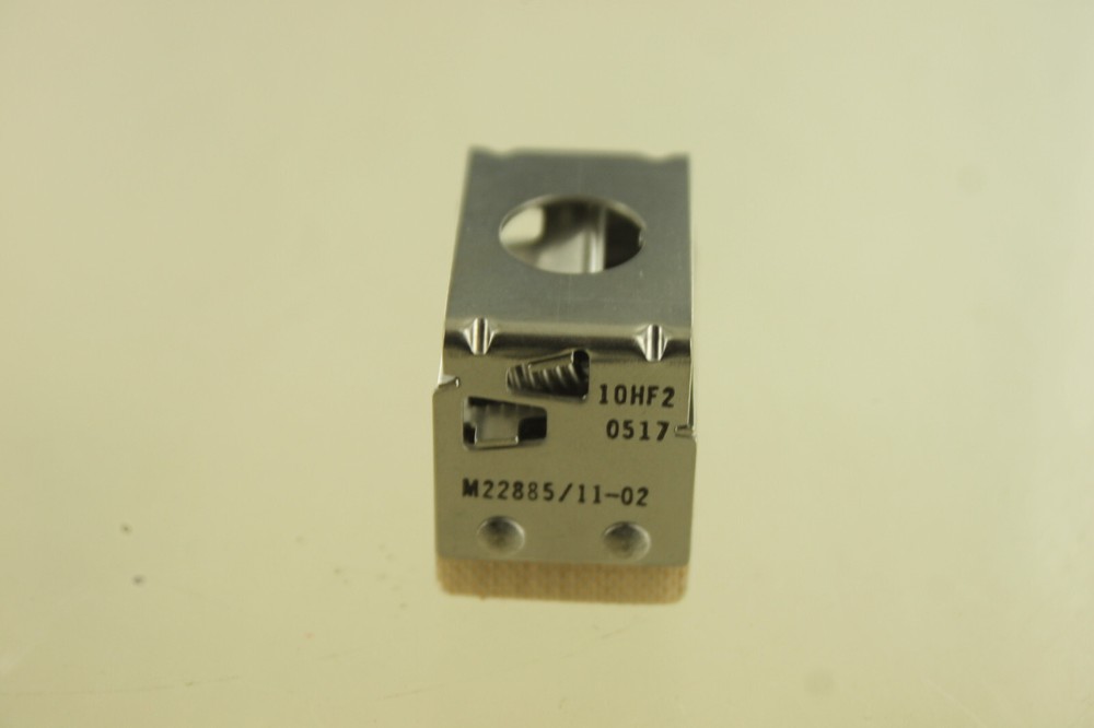 Eaton Push Switch Block M22885/11-02 NEW