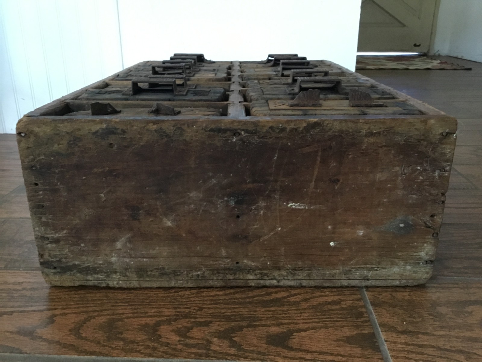 ANTIQUE APOTHECARY / HARDWARE STORE 14 DRAWER WOODEN CABINET "LOOK"